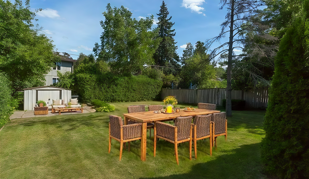 11-1 - Outdoor - Farmhouse - 0