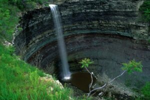 Devils Punch Bowl