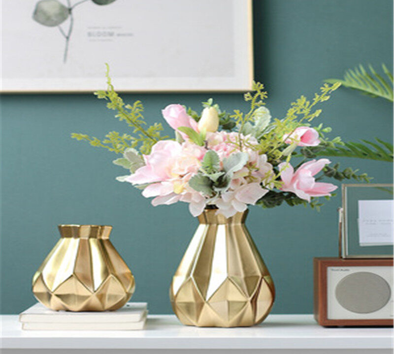 flower vases