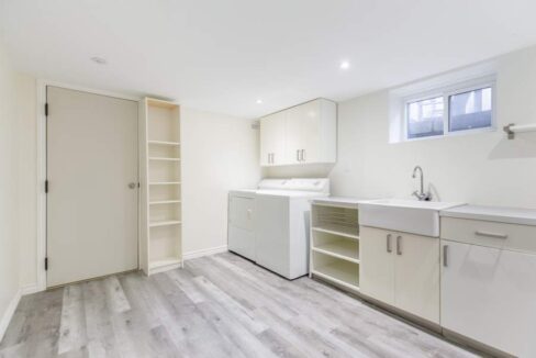 2-927-Teal-Drive-004