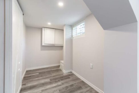 2-927-Teal-Drive-015