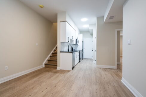 44-web-or-mls-728 11th Ave, Hamilton-44