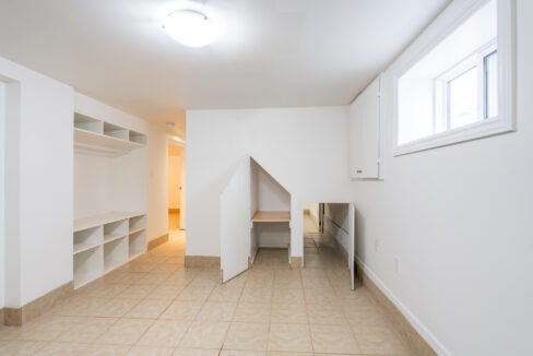 203 E 15th St, Hamilton-17