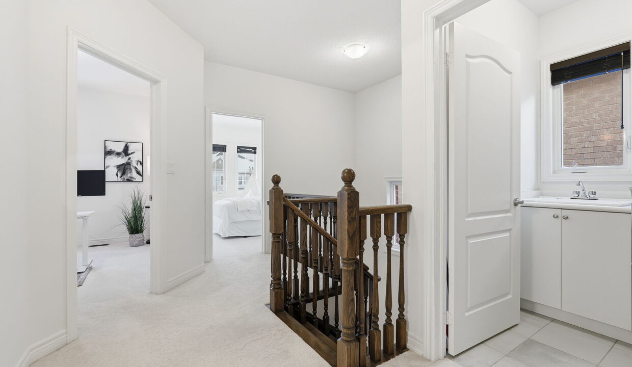 Copy of 30-web-or-mls-33 Mountain Heights Pl, Waterdown-30