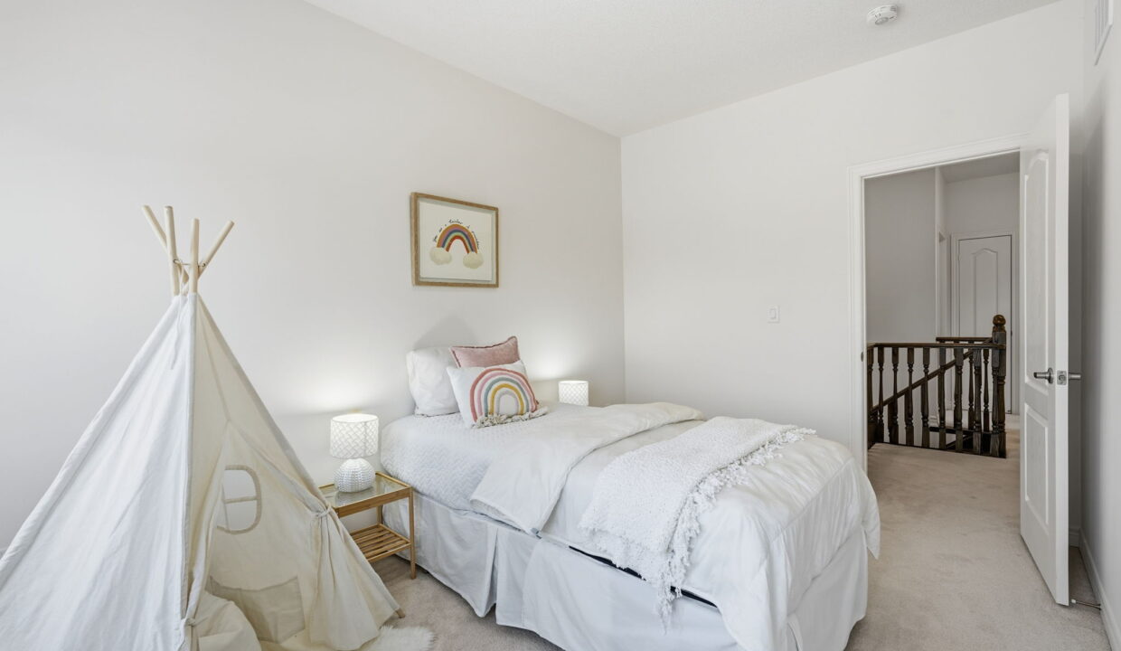 Copy of 35-web-or-mls-33 Mountain Heights Pl, Waterdown-35