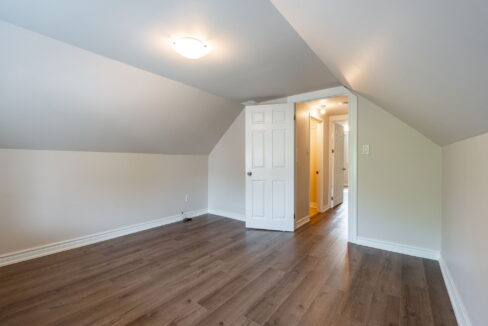 12-web-or-mls-89 Carrick Ave unit 3, Hamilton-12