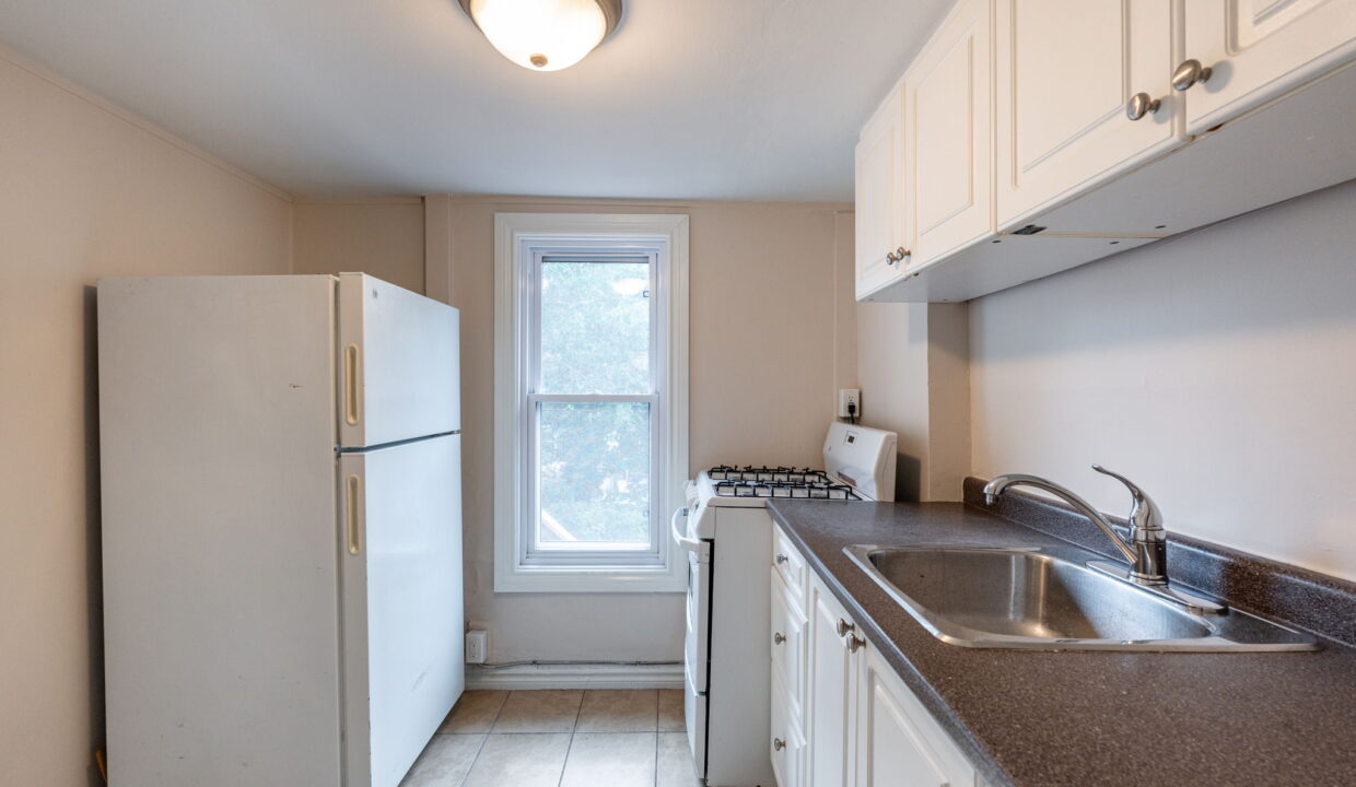 15-web-or-mls-89 Carrick Ave unit 3, Hamilton-15