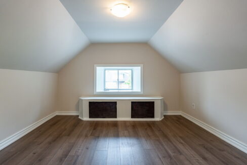 23-web-or-mls-89 Carrick Ave unit 3, Hamilton-23