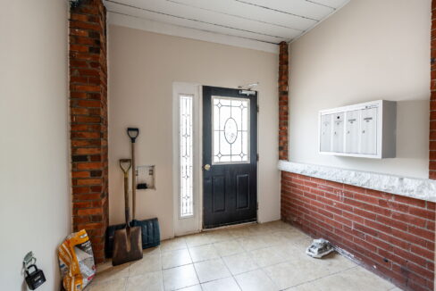 9-web-or-mls-89 Carrick Ave unit 3, Hamilton-9