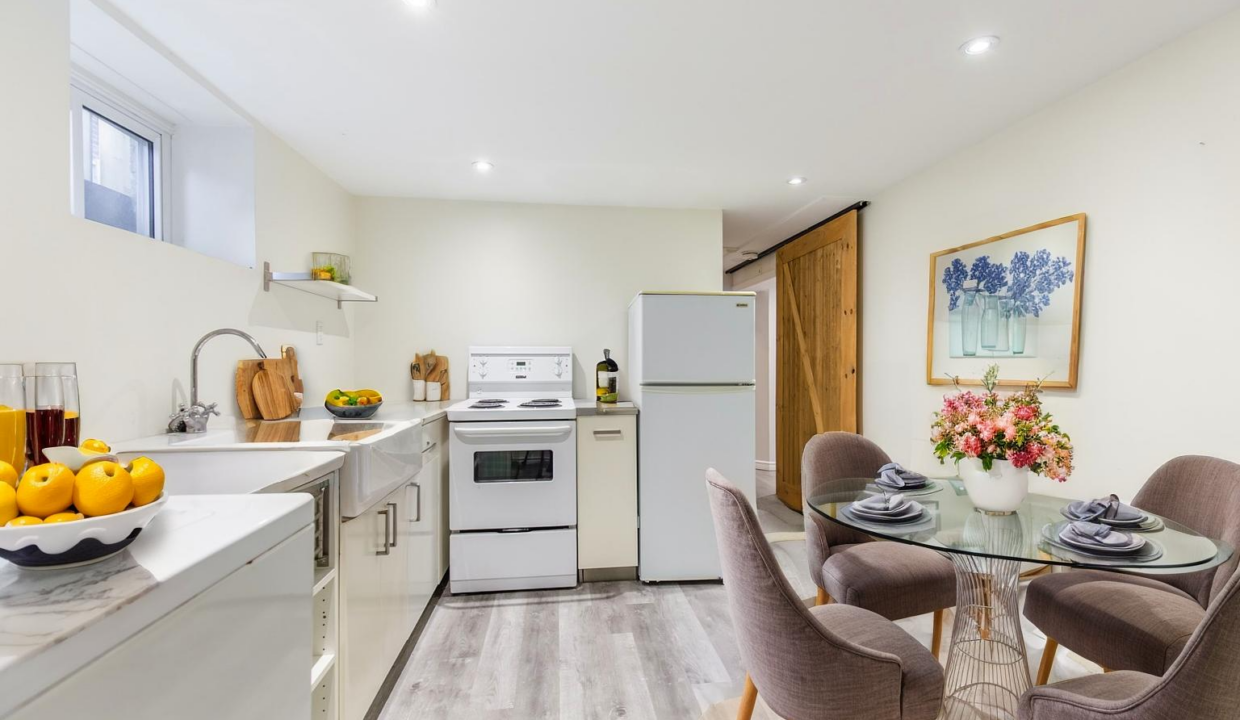 927TealDrive-11 - Kitchen - Scandinavian - 0