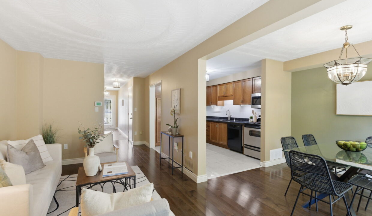 13-web-or-mls-13-Tobias Smulders_255 Mt Albion Rd 43