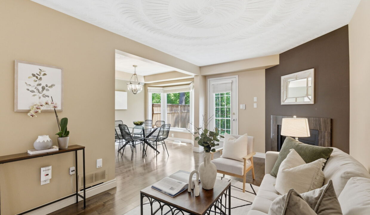 18-web-or-mls-18-Tobias Smulders_255 Mt Albion Rd 43