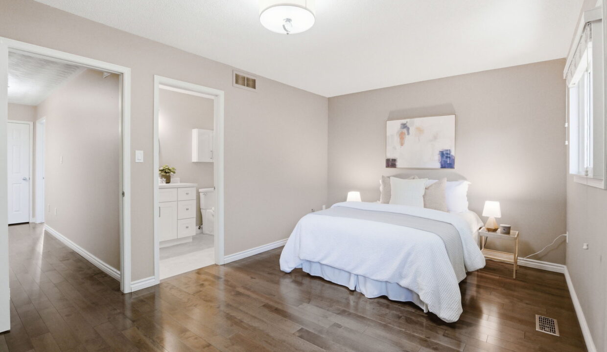 28-web-or-mls-28-Tobias Smulders_255 Mt Albion Rd 43