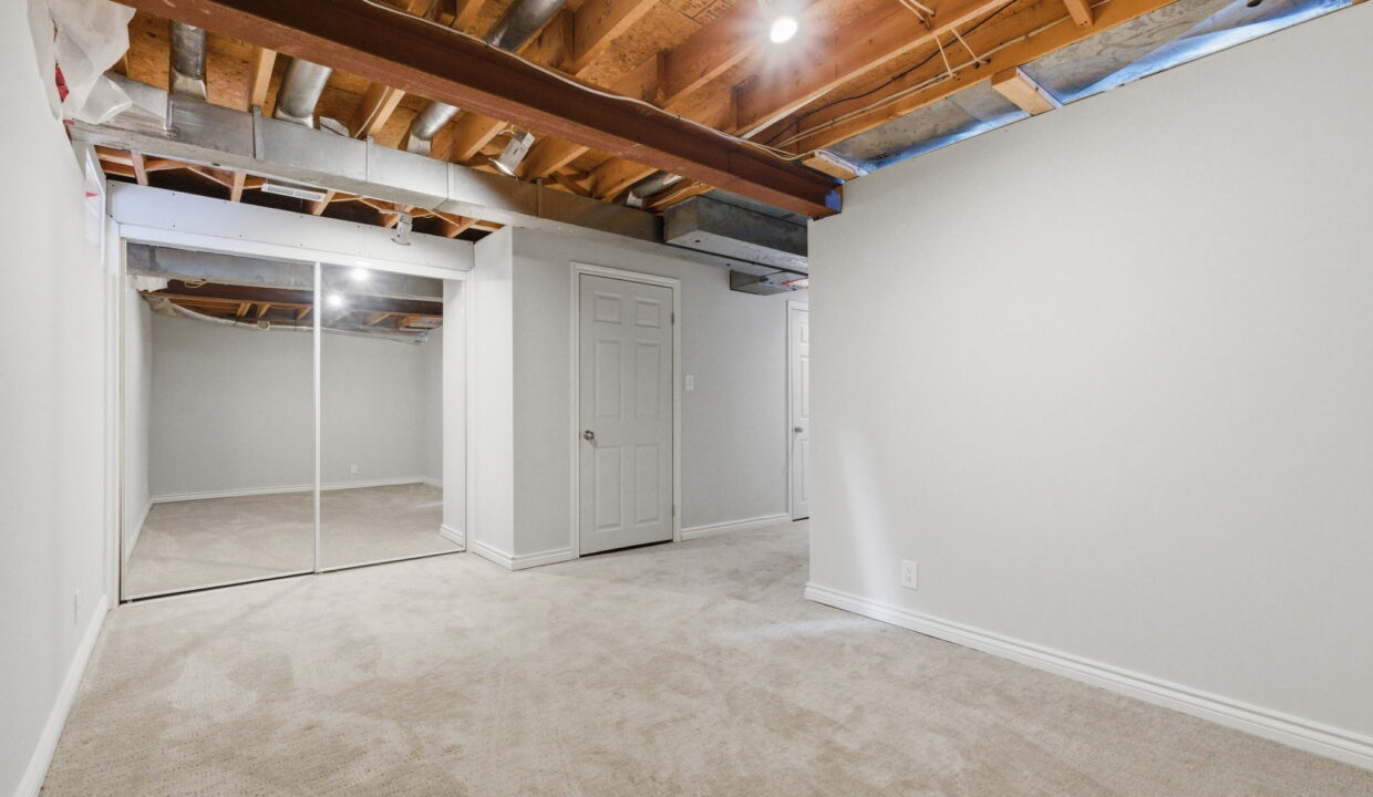 50-web-or-mls-50-Tobias Smulders_255 Mt Albion Rd 43