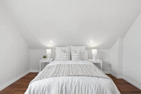 32-web-or-mls-32-Smulders_410 Beach Blvd, Hamilton