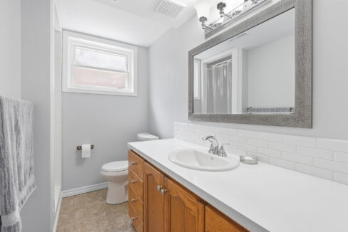 18-web-or-mls-18-Tobias Smulders_10 Audubon St N