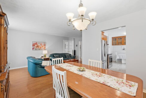 43-web-or-mls-43-Tobias Smulders_10 Audubon St N