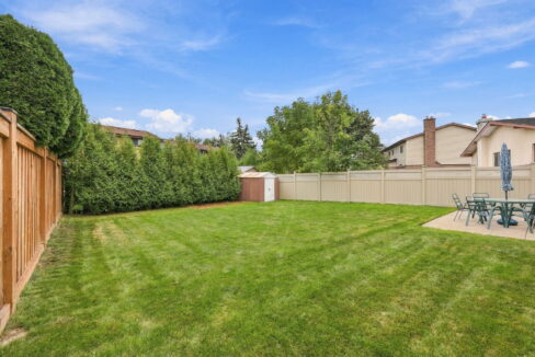 77-web-or-mls-77-Tobias Smulders_10 Audubon St N