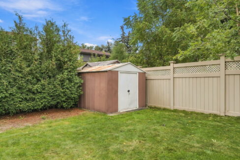 81-web-or-mls-81-Tobias Smulders_10 Audubon St N