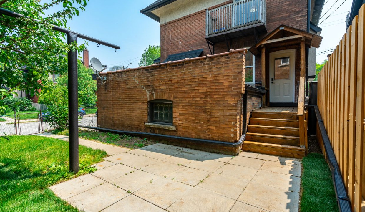 10-web-or-mls-1-48 Burris St, Hamilton-10