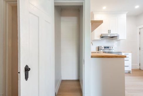 23-web-or-mls-1-48 Burris St, Hamilton-23