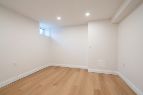 29-web-or-mls-1-48 Burris St, Hamilton-29