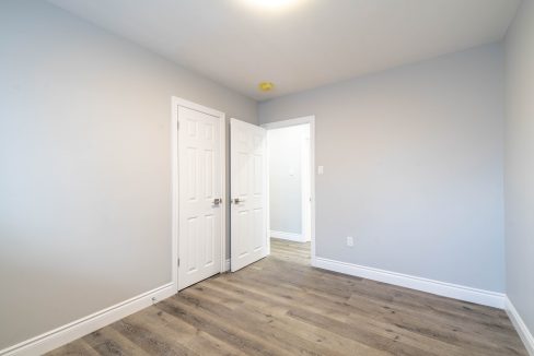 Copy of 196 Upper Paradise - Unit 1-14